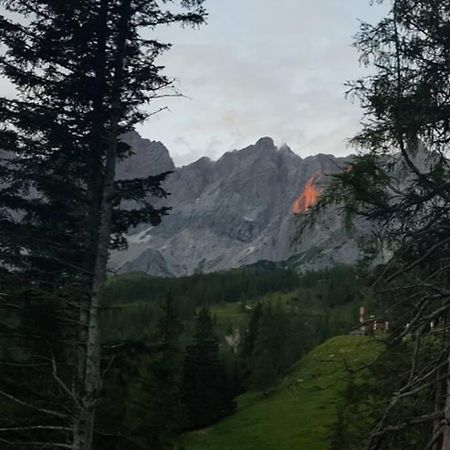 Apartment Tauernblick Ramsau am Dachstein Luaran gambar